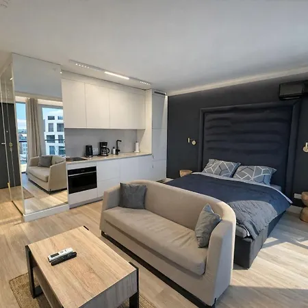 Apartment Riverside Luxury Old Town Wifi